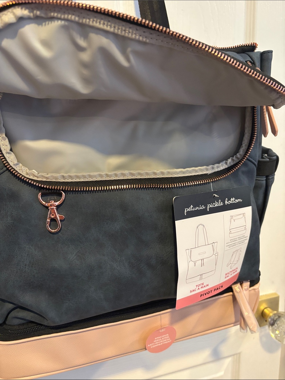 BNWT Petunia Pickle Bottom Navy and Blush Convertible Pivot Pack Diaper Backpack - Picture 8 of 9